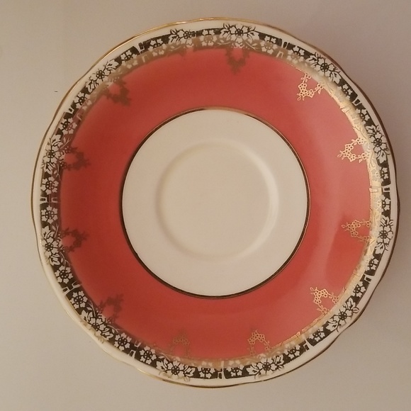 Aynsley Vintage C568 Teacup & Saucer Set Bone China Floral / Salmon, gold - Picture 14 of 17